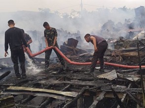 Polisi Selidiki Penyebab Kebakaran 121 Kios dan 4 Rumah di Kabupaten Asmat Papua