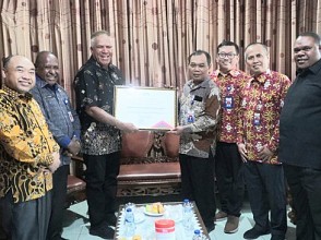 Pemda Papua Barat Dapat Penghargaan dari BPKP