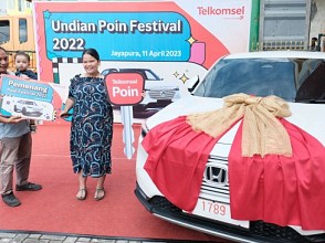 Warga Asal Jayapura Menangkan Honda HRV dari Program Telkomsel Poin Festival 2022