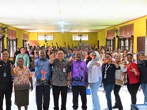 Kampung Holtekamp jadi Pilot Project Desa Cakap Keuangan di Papua