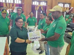 Peringatan HPSN, Pj Gubernur Papua Tengah Tegaskan Komitmen Pemprov Dalam Pengelolaan Sampah