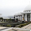 Kemegahan Gedung Negara Membuat Pjs Gubernur Papua Berdecak Kagum