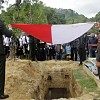 Isak Haru Pemakaman Anggota TNI Yang Meninggal Dalam Kontak Tembak di Tembagapura