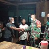 TNI Selamatkan Seorang Lansia yang Tersesat di Hutan Merauke