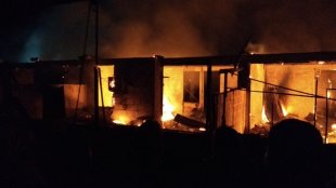 Empat Rumah Anggota Brimob di  Lingkungan Asrama  Ludes Terbakar