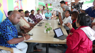 Plt Gubernur Papua Akan Dijemput Secara Adat
