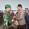 Kapolda Papua Hadiri Upacara Pengantaran dan Pemberangkatan Jenazah Korban Helikopter MI-17