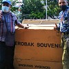 Kado Natal, IKMAL-HOW Terima Bantuan Satu Unit Gerobak Kopi dari Pemprov Papua