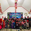 Prajurit 756/WMS Rayakan Natal Bersama Masyarakat Kampung Gunung Susu