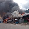 Aksi Pemalakan Berujung Tertembaknya Seorang Warga dan Pembakaran Kios di Dogiyai