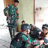 TNI di Pegubin Gelar Komsos dan Pengobatan Gratis di Kampung Oktanglap