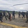 Aparat Gabungan TNI-Polri Berhasil Evakuasi 15 Pekerja Bangunan yang Diintimidasi KKB di Nduga