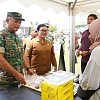 Penuhi Kebutuhan Masyarakat Jelang Idul Fitri, TNI di Papua Gelar Bazar Murah
