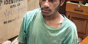 Satgas Ops Damai Cartenz bersama Polres Yahukimo berhasil Tangkap Iron Heluka Anggota KKB Kodap XVI Yahukimo Satgas Ops Damai Cartenz bersama Polres Yahukimo berhasil Tangkap Iron Heluka Anggota KKB Kodap XVI Yahukimo