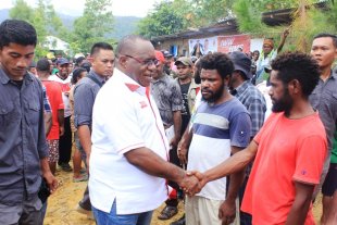 JOSUA Berkomitmen Bangun Lima Rumah Sakit Berskala Internasional di Papua