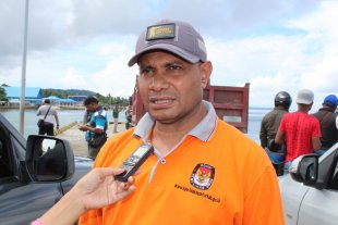 Distribusi 117 Kotak Suara ke Pulau Numfor Gunakan Kapal KSOP Biak