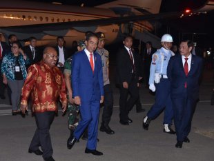 Presiden Jokowi Tiba di Merauke Jumat Dini Hari